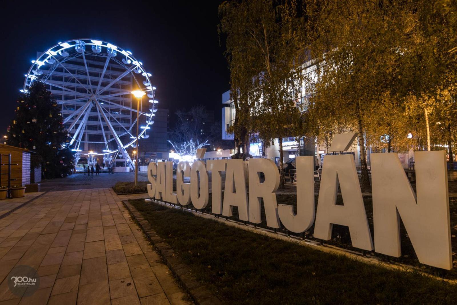 Goldapartman Salgótarján Екстериор снимка